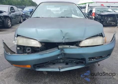 1996 Honda Accord Lx/Ex z USA, uszkodzony, nr VIN 1HGCD5637TA291774